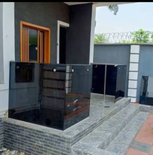 Glass Rail and Door 1